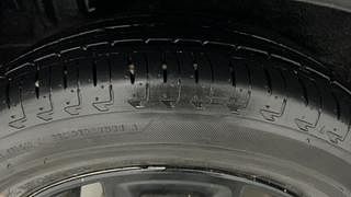 Used 2017 Maruti Suzuki Ignis [2017-2020] Zeta AMT Petrol Petrol Automatic tyres LEFT REAR TYRE TREAD VIEW