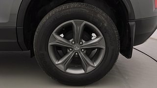 Used 2022 Tata Harrier XZA Diesel Automatic tyres LEFT REAR TYRE RIM VIEW