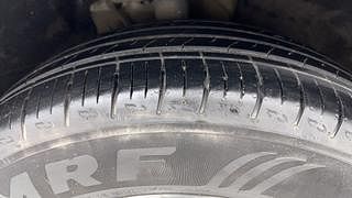 Used 2022 Mahindra XUV700 AX 5 Petrol MT 7 STR Petrol Manual tyres RIGHT FRONT TYRE TREAD VIEW