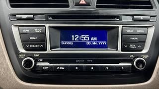 Used 2015 Hyundai Elite i20 [2014-2018] Sportz 1.2 Petrol Manual top_features Integrated (in-dash) music system
