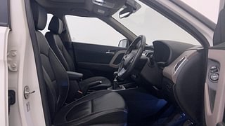 Used 2018 Hyundai Creta [2018-2020] 1.6 SX OPT VTVT Petrol Manual interior RIGHT SIDE FRONT DOOR CABIN VIEW