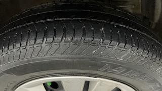 Used 2013 Maruti Suzuki Swift Dzire VXI Petrol Manual tyres RIGHT FRONT TYRE TREAD VIEW
