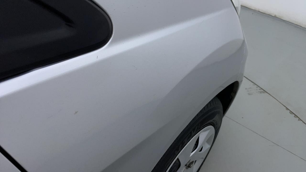 Used 2013 Honda Amaze 1.5L S Diesel Manual dents MINOR SCRATCH