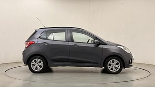 Used 2016 Hyundai Grand i10 [2013-2017] Sportz 1.2 Kappa VTVT Petrol Manual exterior RIGHT SIDE VIEW