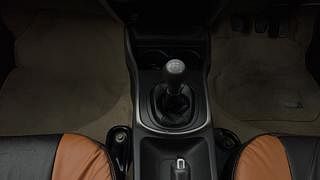 Used 2015 Honda City [2014-2017] VX (O) MT Petrol Manual interior GEAR  KNOB VIEW