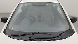 Used 2018 Hyundai Eon [2011-2018] Magna + Petrol Manual exterior FRONT WINDSHIELD VIEW