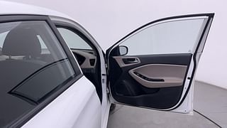 Used 2014 Hyundai Elite i20 [2014-2018] Asta 1.4 CRDI Diesel Manual interior RIGHT FRONT DOOR OPEN VIEW