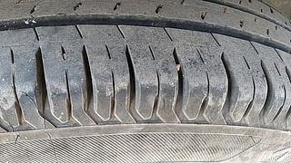 Used 2018 Maruti Suzuki Swift [2011-2017] LXi Petrol Manual tyres LEFT REAR TYRE TREAD VIEW