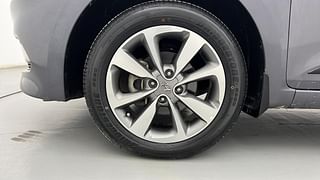 Used 2017 Hyundai Elite i20 [2014-2018] Asta 1.4 CRDI (O) Diesel Manual tyres LEFT FRONT TYRE RIM VIEW