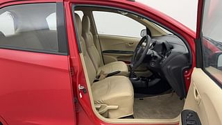 Used 2014 Honda Brio [2011-2016] S MT Petrol Manual interior RIGHT SIDE FRONT DOOR CABIN VIEW