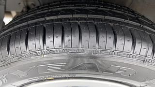 Used 2020 Hyundai Grand i10 [2017-2020] Sportz 1.2 Kappa VTVT Petrol Manual tyres RIGHT REAR TYRE TREAD VIEW