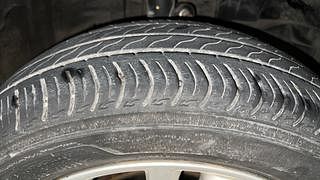 Used 2021 honda Amaze 1.2 VX CVT i-VTEC Petrol Automatic tyres RIGHT FRONT TYRE TREAD VIEW