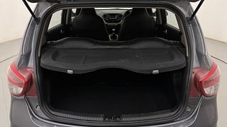 Used 2017 Hyundai Grand i10 [2017-2020] Sportz 1.2 Kappa VTVT Petrol Manual interior DICKY INSIDE VIEW