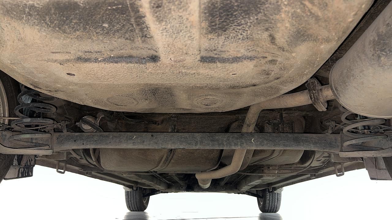 Used 2015 Maruti Suzuki Ciaz [2014-2017] ZXi AT Petrol Automatic extra REAR UNDERBODY VIEW (TAKEN FROM REAR)