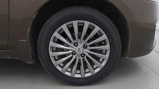 Used 2016 Maruti Suzuki Ciaz [2014-2017] ZXI+ AT Petrol Automatic tyres RIGHT FRONT TYRE RIM VIEW