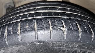 Used 2016 Maruti Suzuki Ciaz [2014-2017] ZXi+ RS Petrol Manual tyres LEFT FRONT TYRE TREAD VIEW