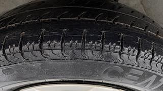 Used 2012 Maruti Suzuki Alto 800 [2012-2016] Lxi Petrol Manual tyres LEFT FRONT TYRE TREAD VIEW