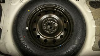 Used 2015 Maruti Suzuki Ritz [2012-2017] Vdi Diesel Manual tyres SPARE TYRE VIEW