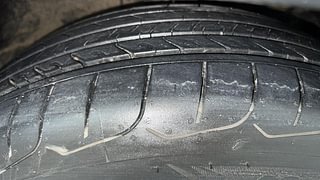 Used 2020 Kia Seltos HTK Plus D Diesel Manual tyres RIGHT FRONT TYRE TREAD VIEW