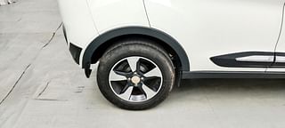 Used 2019 Tata Nexon [2017-2020] XZA Plus AMT Petrol Petrol Automatic tyres RIGHT REAR TYRE RIM VIEW