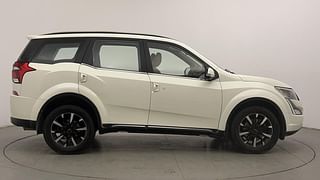 Used 2019 Mahindra XUV500 [2018-2021] W11 AT Diesel Automatic exterior RIGHT SIDE VIEW
