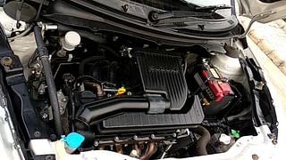 Used 2015 Maruti Suzuki Swift [2011-2017] VXi Petrol Manual engine ENGINE RIGHT SIDE VIEW