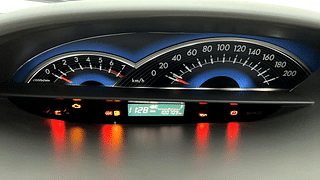 Used 2015 Toyota Etios Liva [2010-2017] VX Petrol Manual interior CLUSTERMETER VIEW