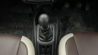 Used 2019 Maruti Suzuki Alto 800 [2016-2019] Lxi Petrol Manual interior GEAR  KNOB VIEW