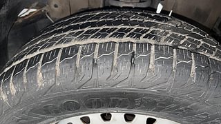 Used 2017 Mahindra Scorpio [2014-2017] S4 Diesel Manual tyres RIGHT FRONT TYRE TREAD VIEW