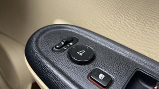 Used 2014 Honda Brio [2011-2016] S MT Petrol Manual top_features Adjustable ORVM