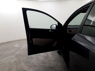 Used 2018 Hyundai Xcent [2017-2019] SX (O) Petrol Petrol Manual interior LEFT FRONT DOOR OPEN VIEW