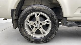 Used 2017 Mahindra Scorpio [2016-2017] S10 1.99 Diesel Manual tyres RIGHT REAR TYRE RIM VIEW