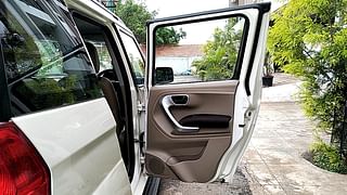 Used 2015 Mahindra TUV300 [2015-2020] T8 Diesel Manual interior RIGHT REAR DOOR OPEN VIEW