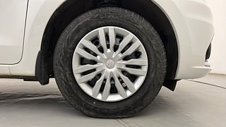 Used 2022 maruti-suzuki Dzire VXI Petrol Manual tyres RIGHT FRONT TYRE RIM VIEW