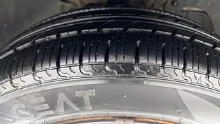 Used 2019 Tata Tiago [2016-2020] Revotron XZ Petrol Manual tyres RIGHT FRONT TYRE TREAD VIEW