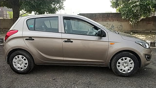 Used 2012 Hyundai i20 [2010-2012] Era 1.2 Petrol Manual exterior RIGHT SIDE VIEW