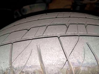Used 2018 Renault Captur [2017-2020] 1.5 Platine diesel Diesel Manual tyres LEFT FRONT TYRE TREAD VIEW
