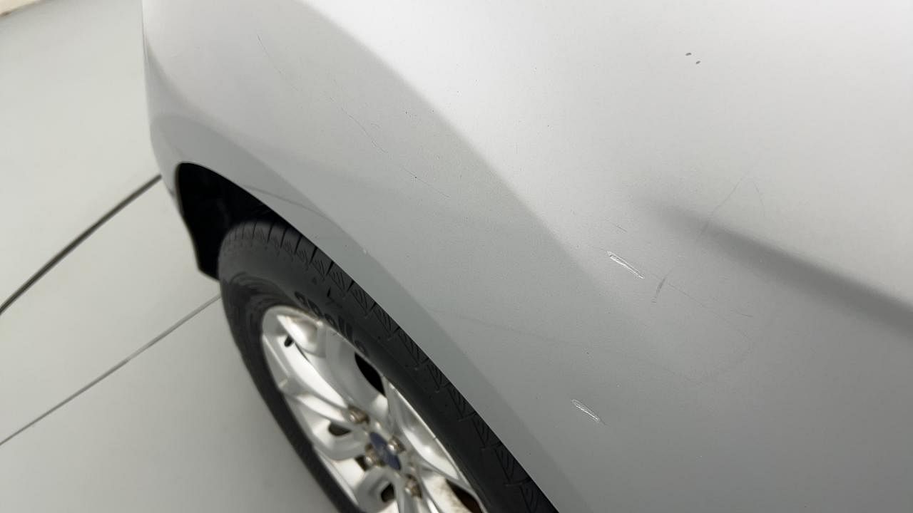 Used 2015 Ford EcoSport [2013-2015] Titanium 1.5L TDCi Diesel Manual dents MINOR SCRATCH