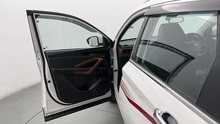 Used 2020 MG Motors Hector 1.5 Hybrid Sharp Petrol Manual interior LEFT FRONT DOOR OPEN VIEW