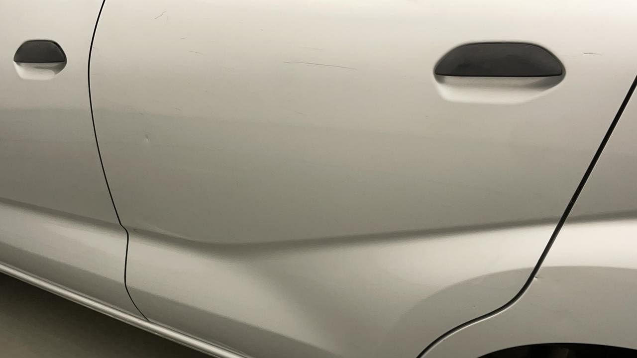 Used 2019 Datsun Redi-GO [2015-2019] A Petrol Manual dents MINOR DENT
