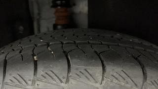 Used 2022 Hyundai Alcazar Platinum 7 STR 1.5 Diesel MT Diesel Manual tyres RIGHT REAR TYRE TREAD VIEW