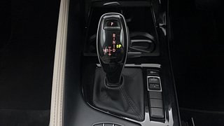 Used 2020 BMW X1 [2016-2020] sDrive20i xLine Petrol Automatic interior GEAR  KNOB VIEW