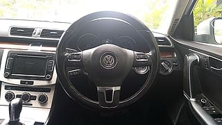 Used 2012 Volkswagen Passat [2011-2014] Highline DSG Diesel Automatic interior STEERING VIEW