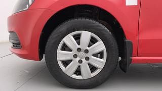Used 2017 Volkswagen Polo [2014-2020] Trendline 1.5 (D) Diesel Manual tyres LEFT FRONT TYRE RIM VIEW