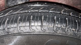 Used 2010 Hyundai i10 [2007-2010] Sportz 1.2 Petrol Petrol Manual tyres LEFT REAR TYRE TREAD VIEW