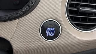 Used 2014 Hyundai Grand i10 [2013-2017] Asta AT 1.2 Kappa VTVT Petrol Automatic top_features Keyless start