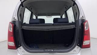 Used 2010 Maruti Suzuki Wagon R 1.0 [2010-2019] VXi Petrol Manual interior DICKY INSIDE VIEW