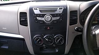 Used 2015 Maruti Suzuki Wagon R [1999-2006] VXi BS-III Petrol Manual interior MUSIC SYSTEM & AC CONTROL VIEW