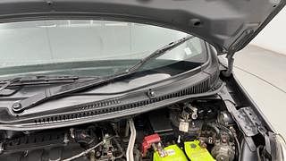 Used 2014 Maruti Suzuki Wagon R 1.0 [2013-2019] LXi CNG Petrol+cng Manual engine ENGINE LEFT SIDE HINGE & APRON VIEW