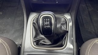 Used 2018 Tata Safari Storme [2015-2019] 2.2 EX 4X2 Diesel Manual interior GEAR  KNOB VIEW